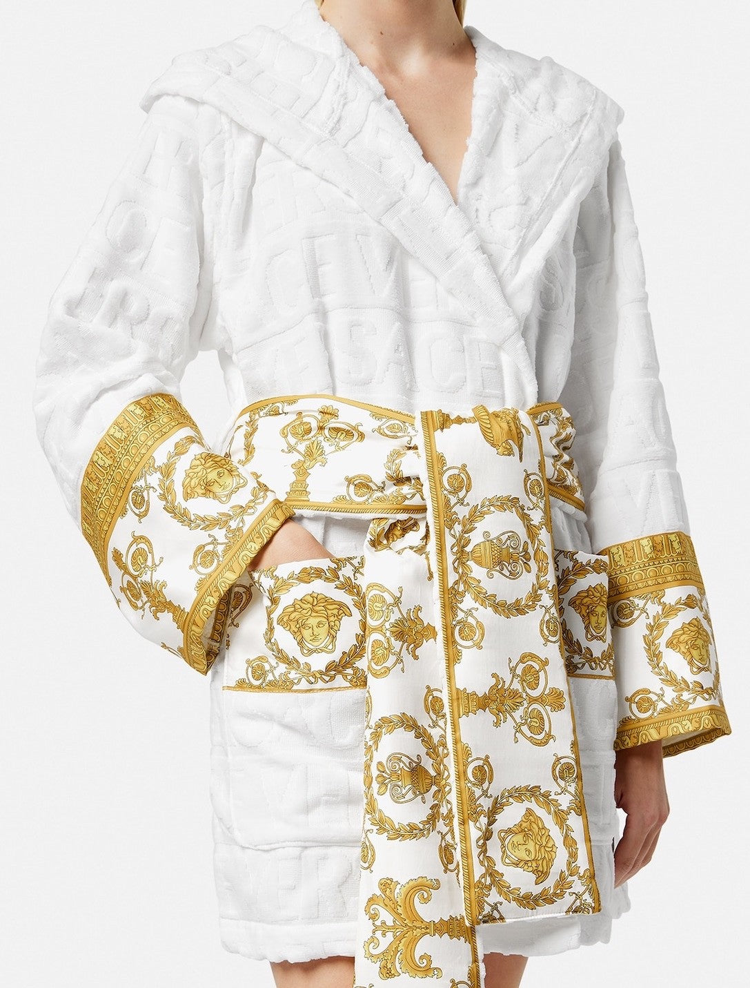 Versace I ♡ Baroque Short Hooded Bathrobe White Gold Medusa Size L