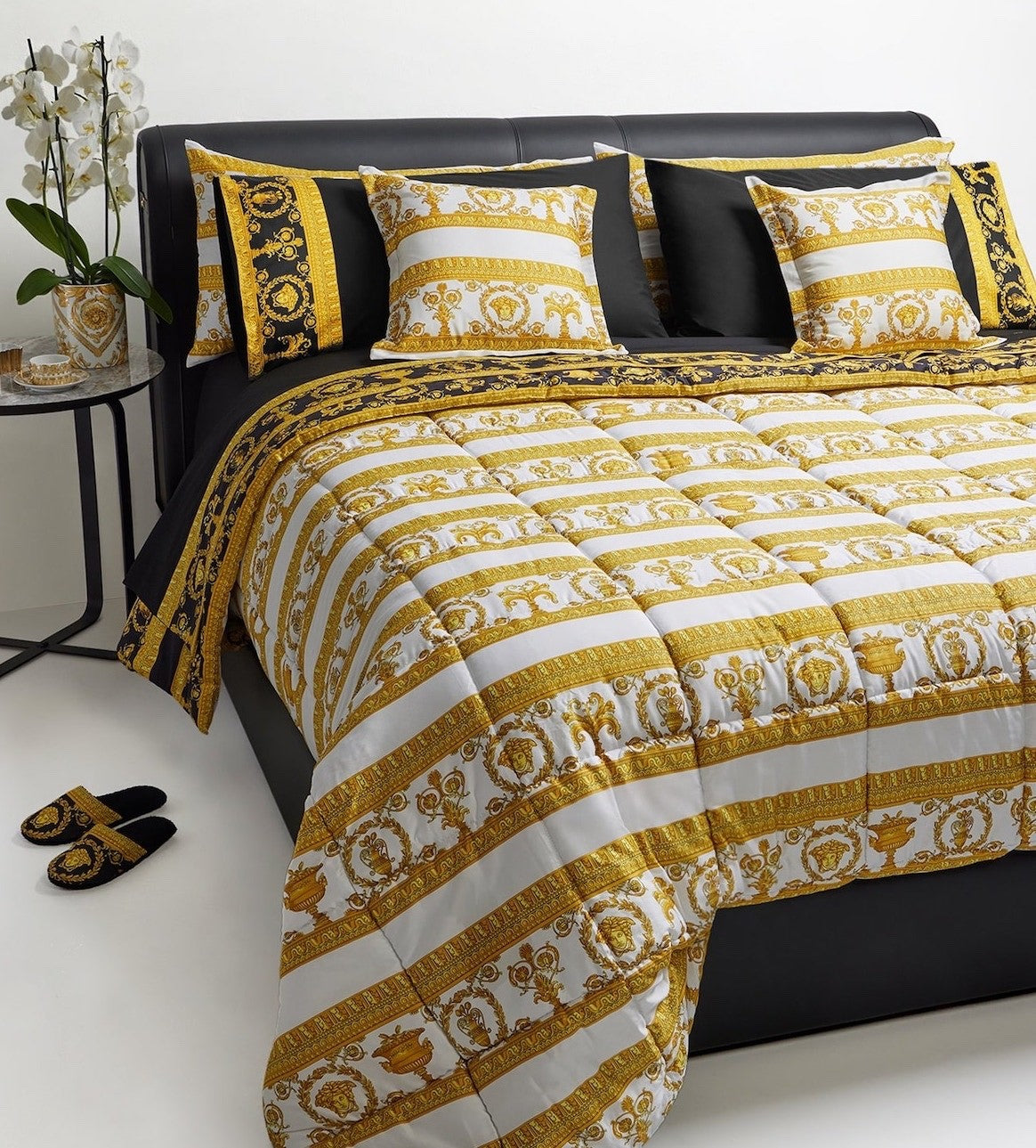 Versace I ♡ Baroque Bedsheet Set King Size Black Gold Medusa