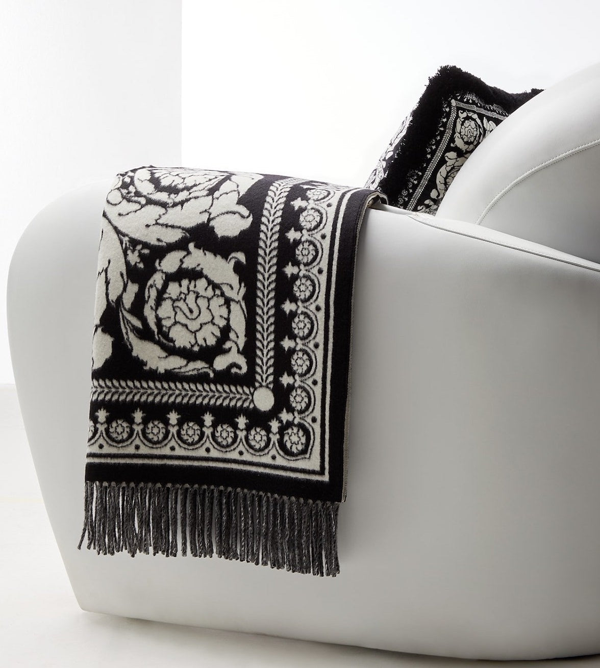 Versace Throw Blanket Plaid Barocco and Medusa in Wool Retail $1350