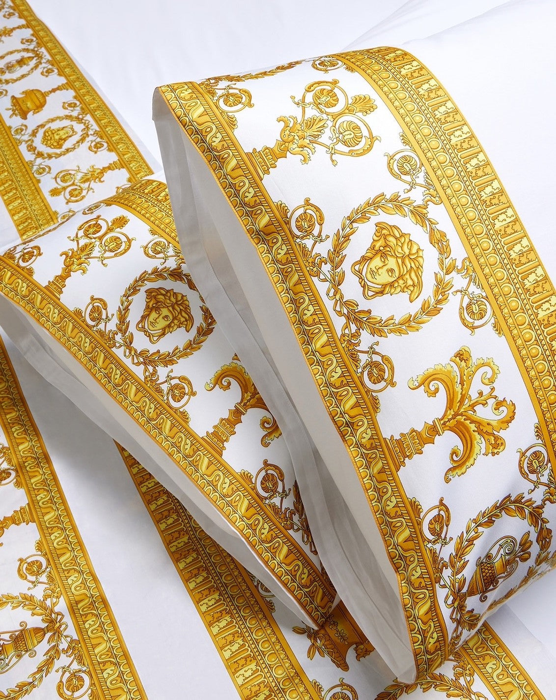 Versace I ♡ Baroque Bedsheet Set King Size White Gold Medusa